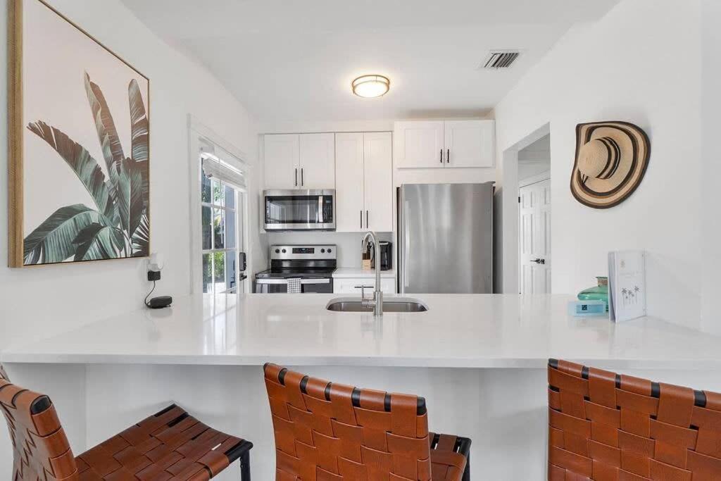 Walk To Las Olas Banyan Room Palm Paradise Inn Fort Lauderdale Ngoại thất bức ảnh