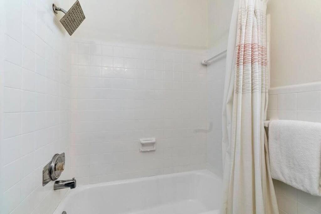 Walk To Las Olas Banyan Room Palm Paradise Inn Fort Lauderdale Ngoại thất bức ảnh
