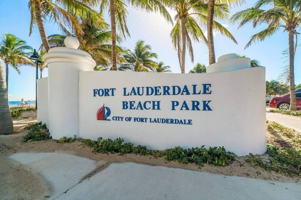 Walk To Las Olas Banyan Room Palm Paradise Inn Fort Lauderdale Ngoại thất bức ảnh
